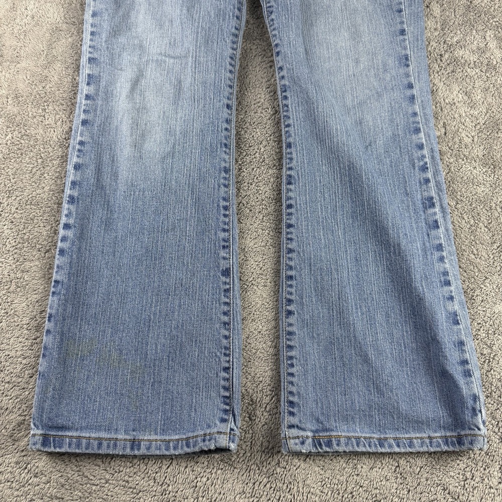 Levis 515 Boot Cut Stretch Jeans Womens 8 Short Blue Medium Wash Mid Rise - Picture 2 of 14